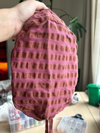 Gorro de quirofano de rayas hecho a mano