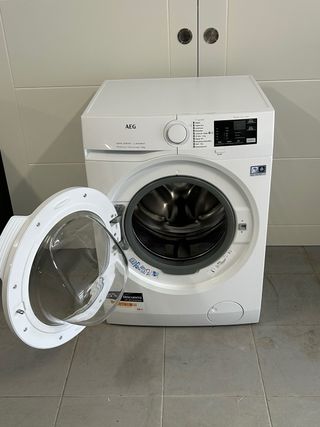 Lavadora AEG DE 8 kilos
