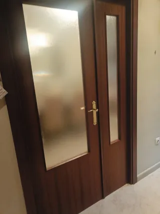 Puerta de madera interior