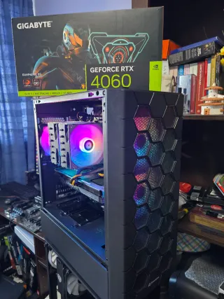 Gaming Ryzen 7-8700 RTX 3060ti 16GB Ddr5 SSD