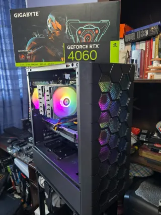 Gaming Ryzen 7-8700 RTX 3060ti 16GB Ddr5 SSD