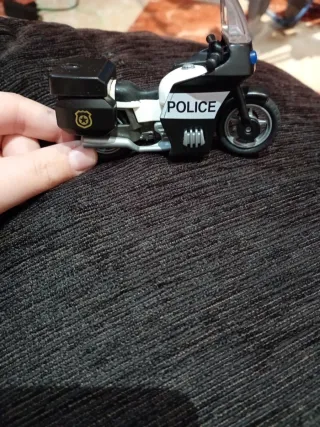 Moto Policía Playmobil