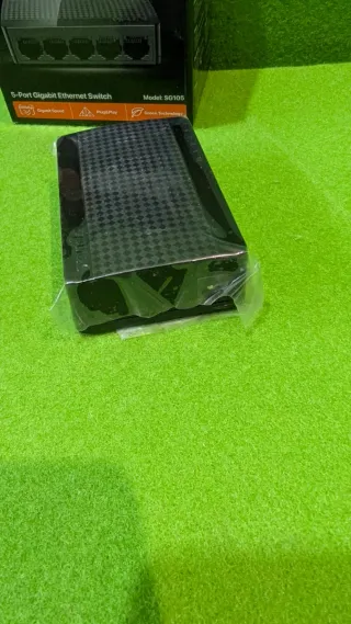 Tenda SG105 Switch Ethernet Gigabit de 5 Puertos