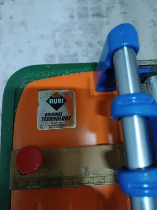 Maquina de cortar azulejos