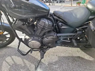 Yamaha XV950
