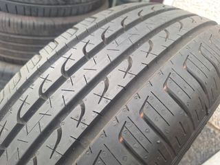 215 60 R17 96H Goodyear - 1 neumático Km.0