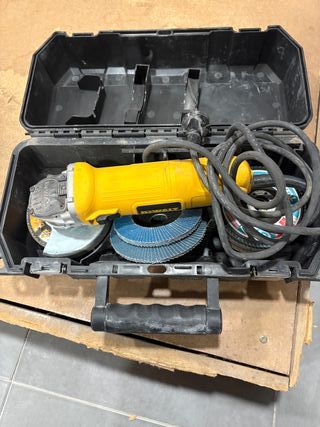 Radial DEWALT DWE4156 900W 115mm