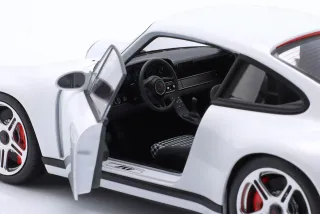 Maqueta Porsche RUF SCR 1:18