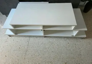 Mueble blanco para TV o salón