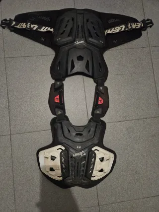Coraza Leatt 4.5 MTB Pechera. Talla M