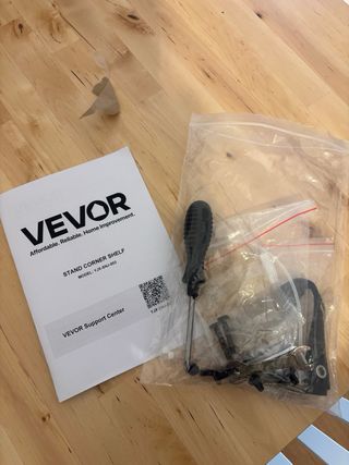 Vendo estantería de madera esquinera