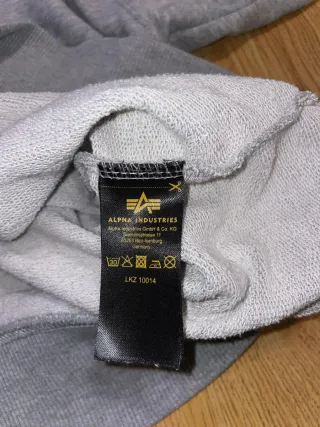 Sudadera Alpha Industries Gris con Llavero