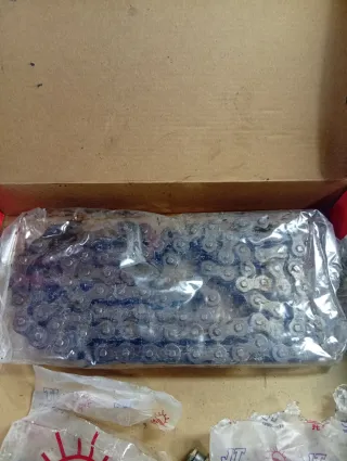 Vendo kit de arrastre KAWASAKI KLR 650