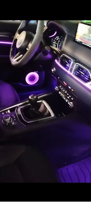 Instalación card audio e iluminación