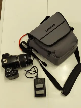 Cámara Canon 450D + Baterías + Bolso