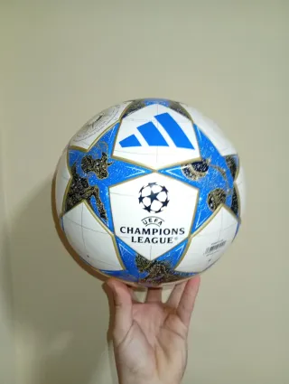 Balón Adidas Champions League 2025