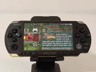 Sony PSP Slim 3004 Monster Hunter