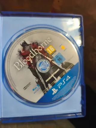 BLODBORNE PS4