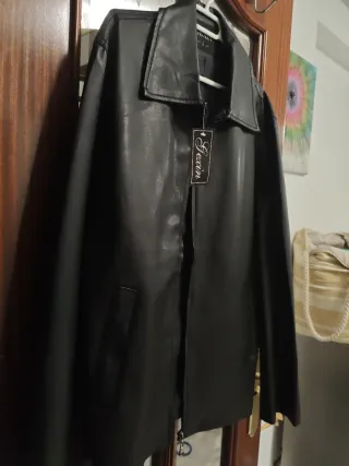 Chaqueta imitación piel