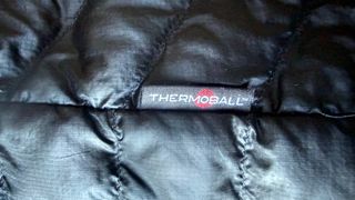 Chaqueta North Face Thermoball negra como nueva