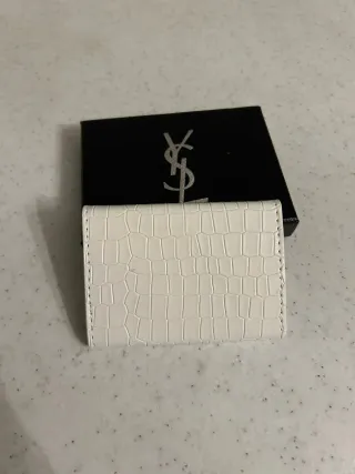 Portafoglio Yves Saint Laurent bianco effetto cocc