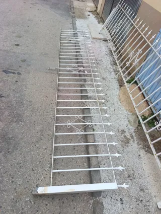 2 vayas de hierro 3.80x80 cm cada una