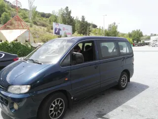 Hyundai H-1 2002