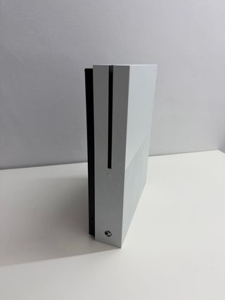 Xbox One S Bianca 1 TB + Controller