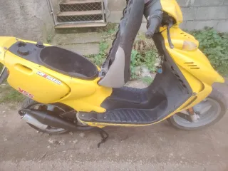 SV Yamaha Beta año 2000