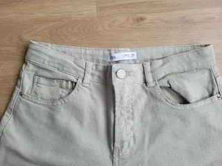 Pantalón recto slim verde