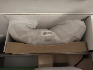 Xbox Series S con su mando y cables originales