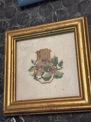 Set di quadrucci richiamati all’uncineto