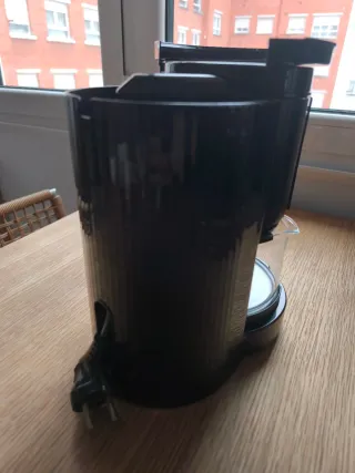 Cafetera Braun de goteo Negra