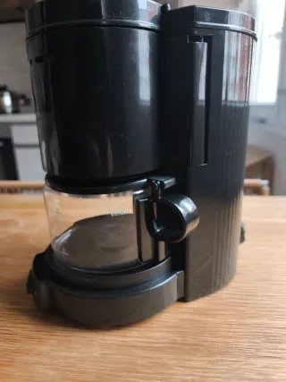 Cafetera Braun de goteo Negra