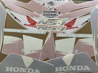 Adhesivos compatibles Honda Ns1 80 Mod. negro