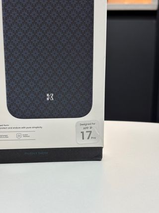 Funda para Iphone 17 Pro Benks ArmorGrid Azul