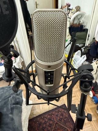 Microfono Rode NT2-A + Antipop + Supporto per microfono