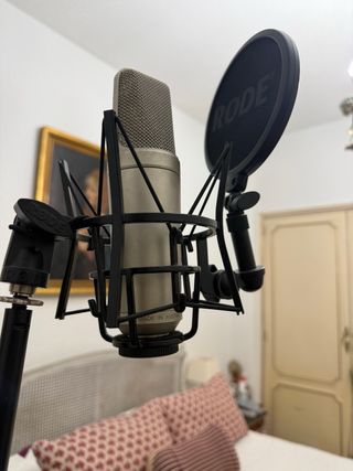 Microfono Rode NT2-A + Antipop + Supporto per microfono
