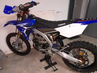Yamaha wr 2015. Muy cuidada y muchos extras