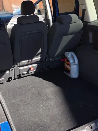 Volkswagen Touran 2011