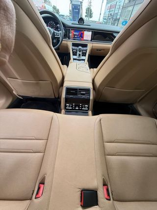 Porsche Panamera E-Hybrid