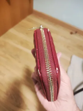 Cartera Tommy Hilfiger roja