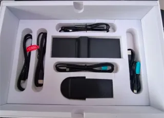 Triple Monitor portátil 16"