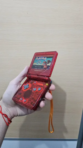 GBA SP Blaziken IPS Para Pablo