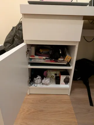 Scrivania Ikea