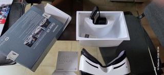 Samsung Gear VR R322 occhiali Realtà Virtuale