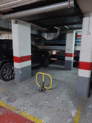 Garaje en calle Valencia de Barcelona