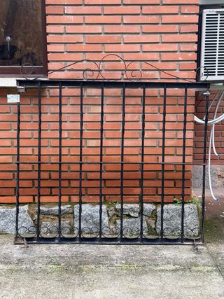 Lote de verjas de hierro forjado