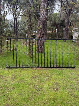 Lote de verjas de hierro forjado