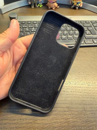 iPhone 16 Pro Max - 256GB + Regalo funda